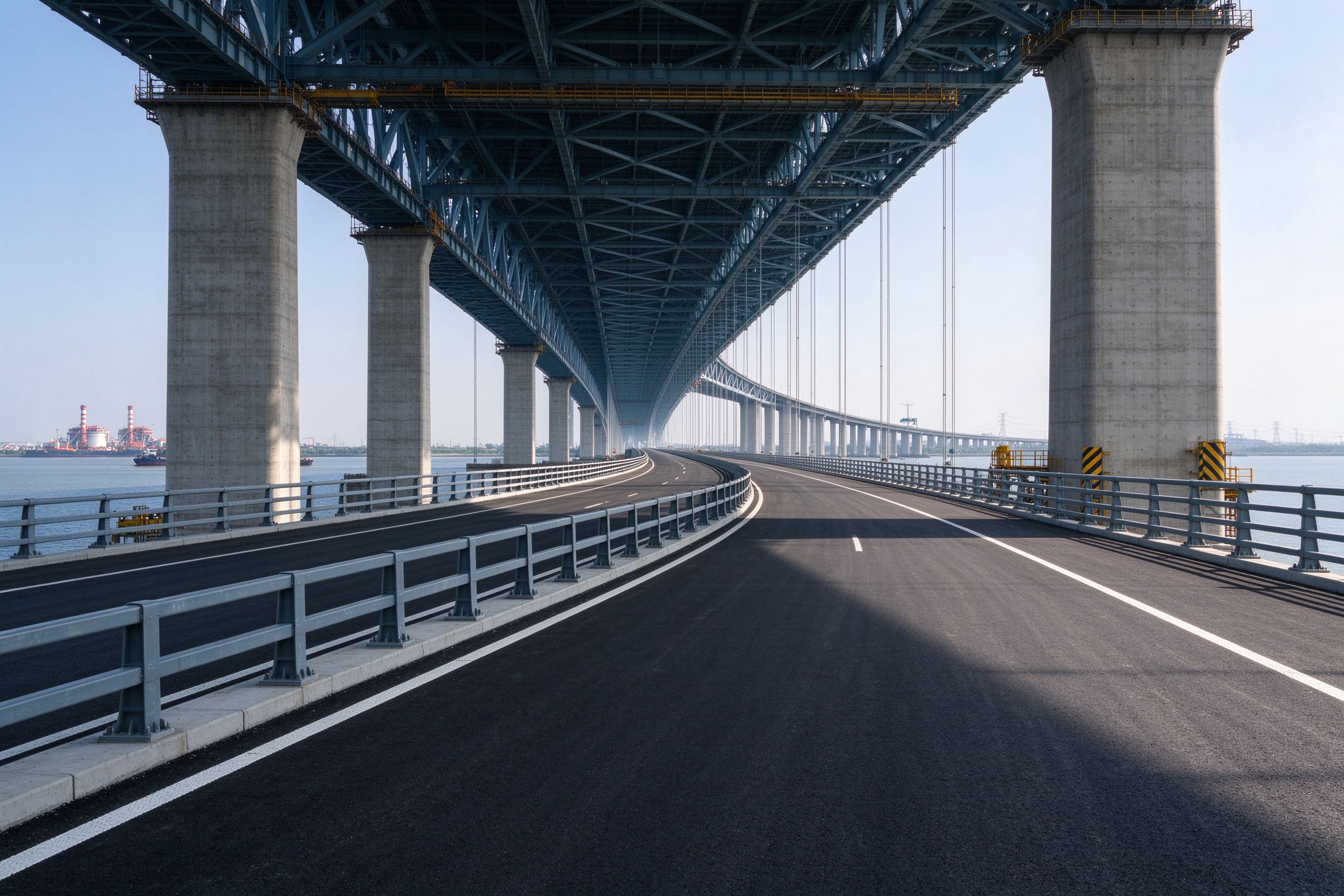 Highway cable-stayed bridge