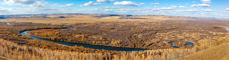 Hulun Lake shore