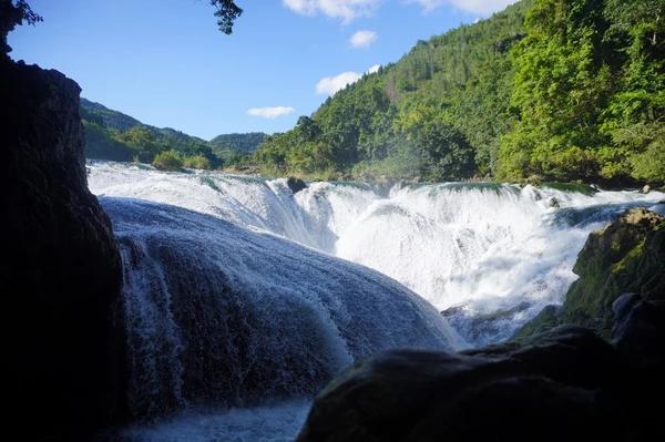 Silver Chain Falls — the most beautiful waterfall of the Huangguoshu group
