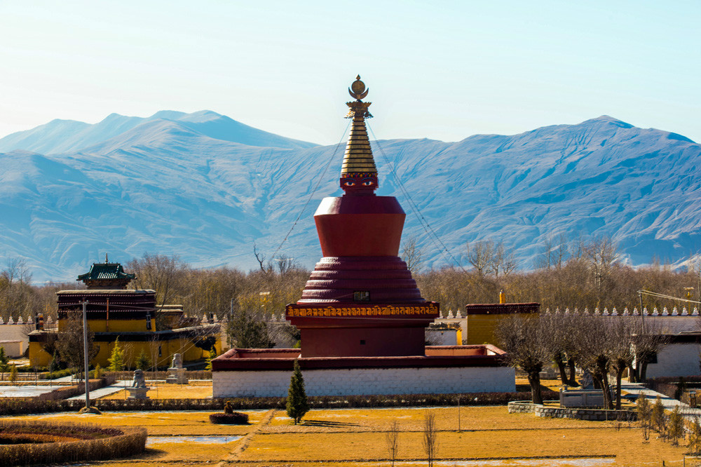 Samye & Yumbu Lakang Day Trip