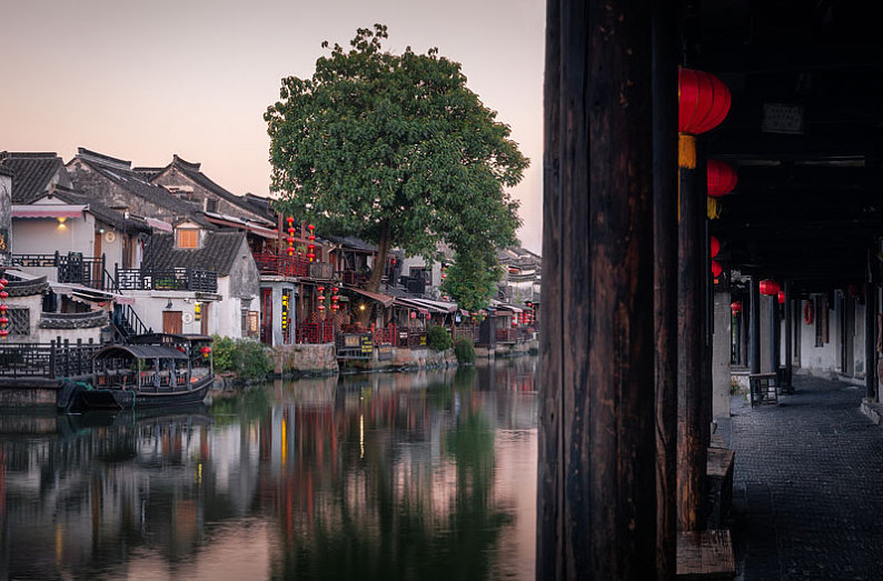 Xitang at dusk