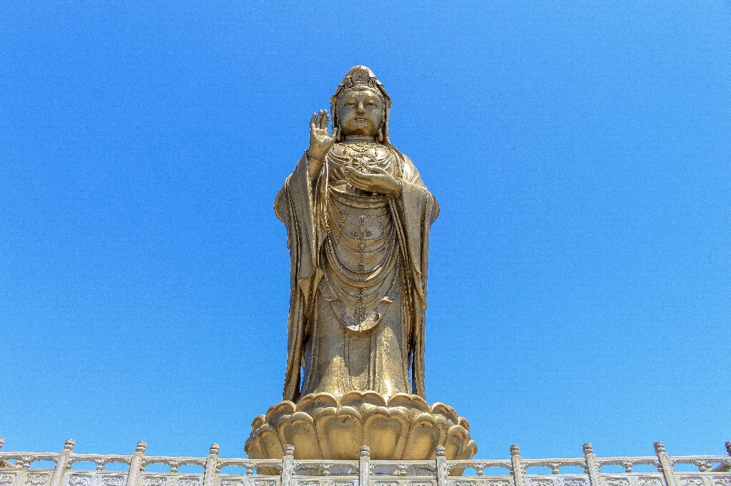 The golden Guanyin