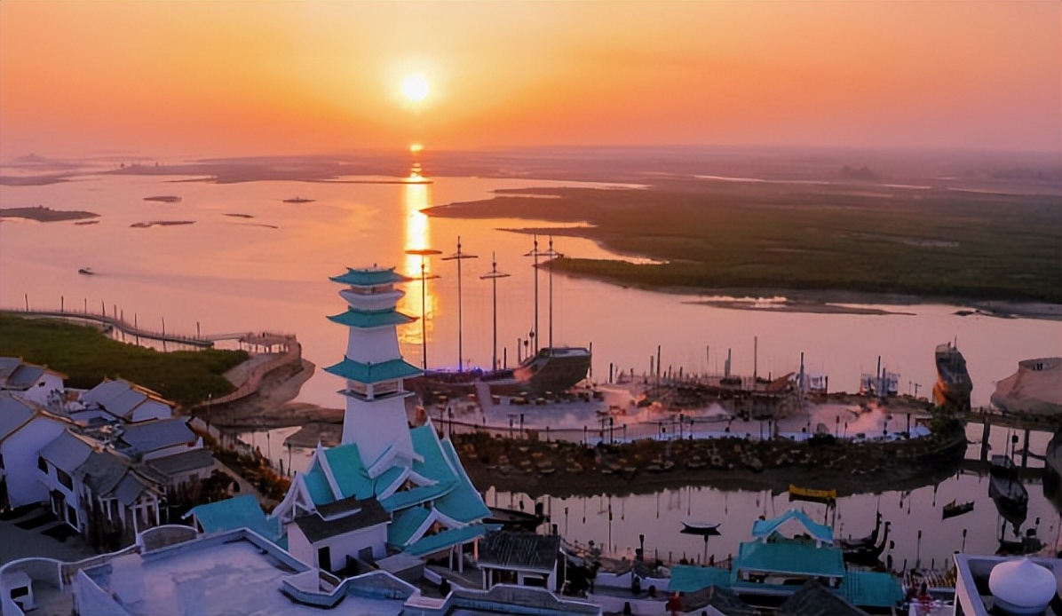 Golden Bay at sunrise — the Beihai coast before the cross-border loop