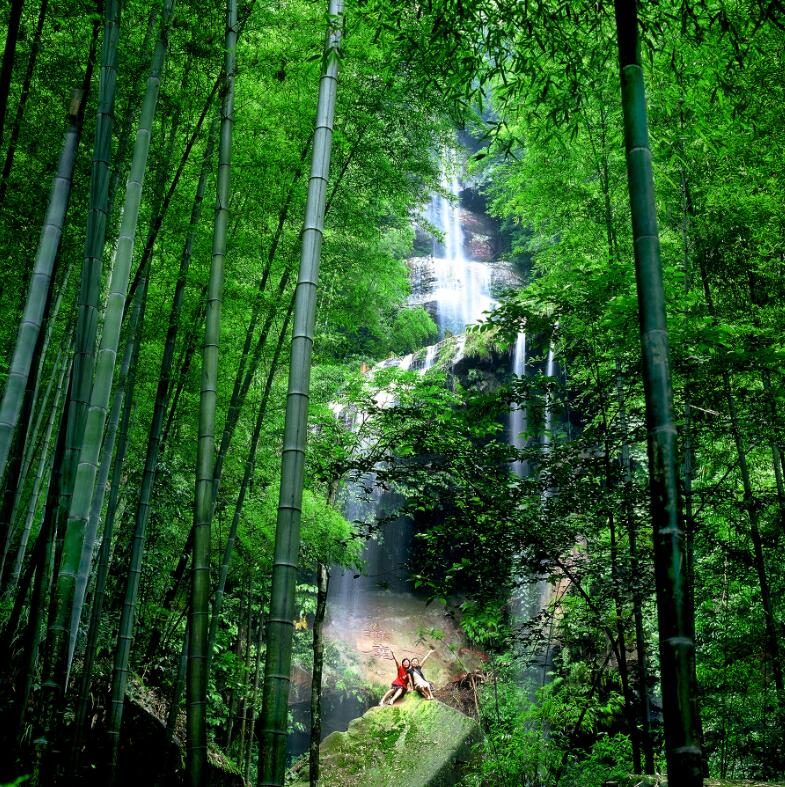 The waterfall valley