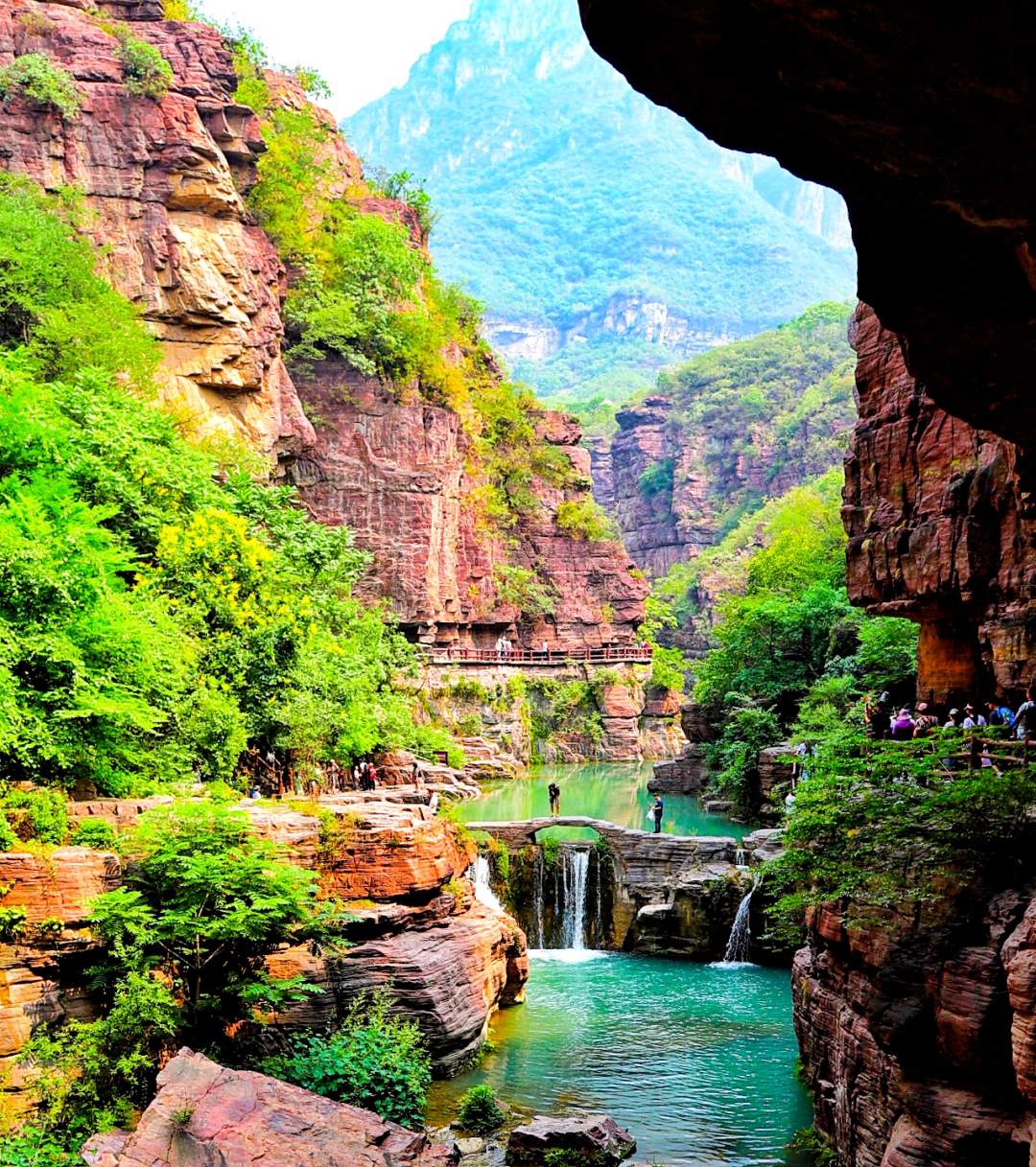 Yuntai Mountain attractions