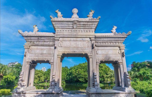 Meixi stone archway — the 'number one paifang' in Lingnan