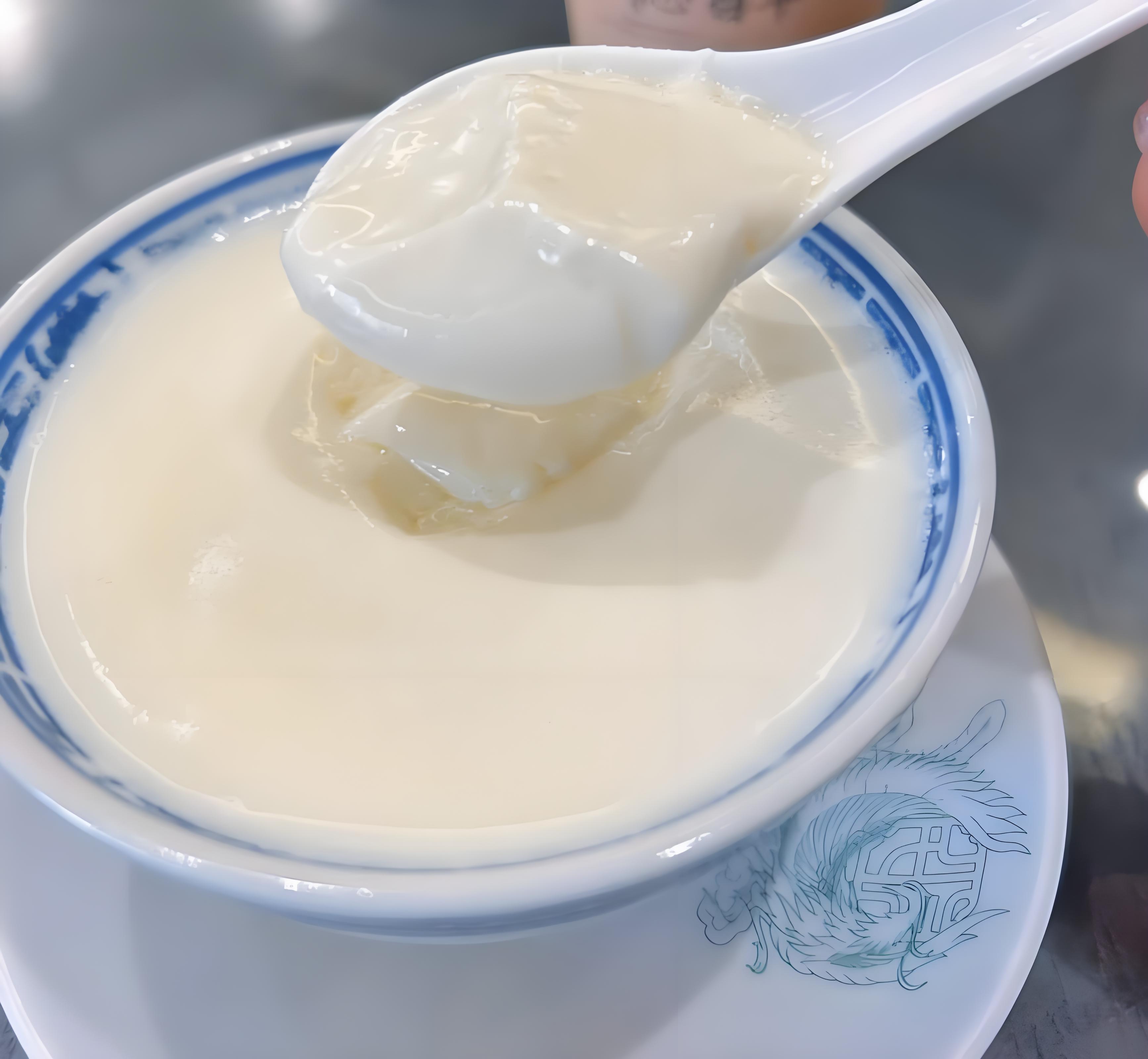 Afternoon tea and dim sum on Shifu Road
