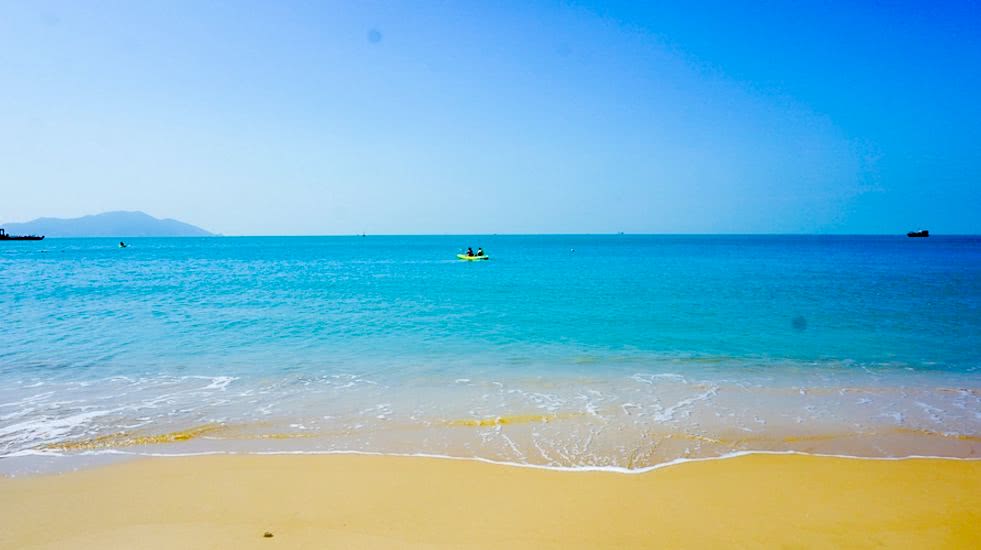 Nansha Bay beach on Dong'ao Island — the diamond beach of the Wanshan group