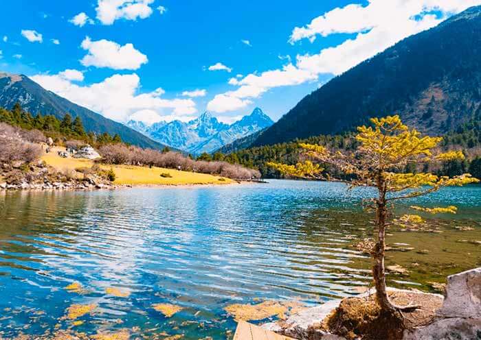 Mugecuo Lake Day Trip