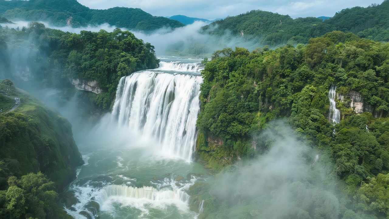 Huangguoshu Waterfall — the great day trip from Guiyang