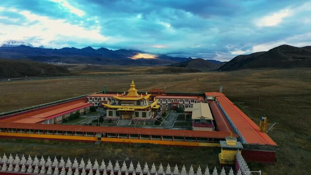 Tagong grassland